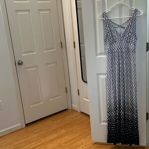 White and navy maxi dress, size petite medium